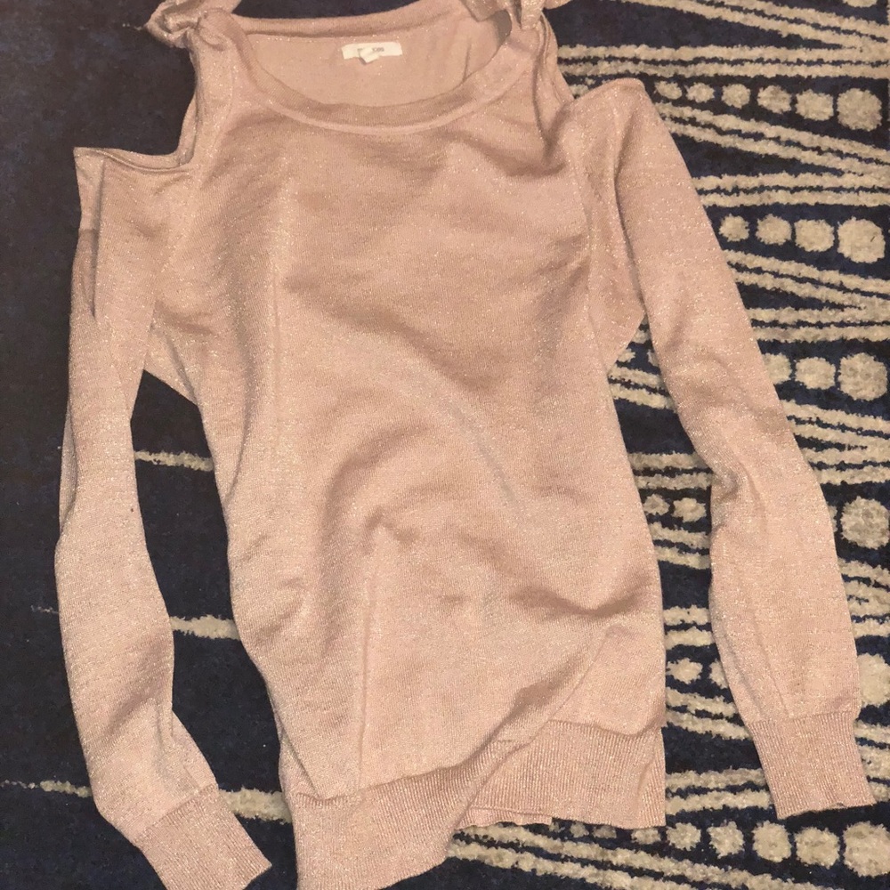 ❌SOLD❌final sale💠Dusty pink cold shoulder sweater